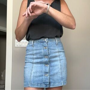 Just Black Denim Mini Skirt Light Wash Size Small